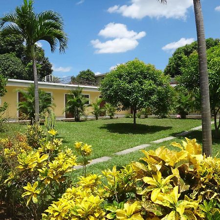Hotel La Arboleda Managua Eksteriør bilde